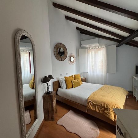 Red House- Historic Center Villa Porto Ngoại thất bức ảnh